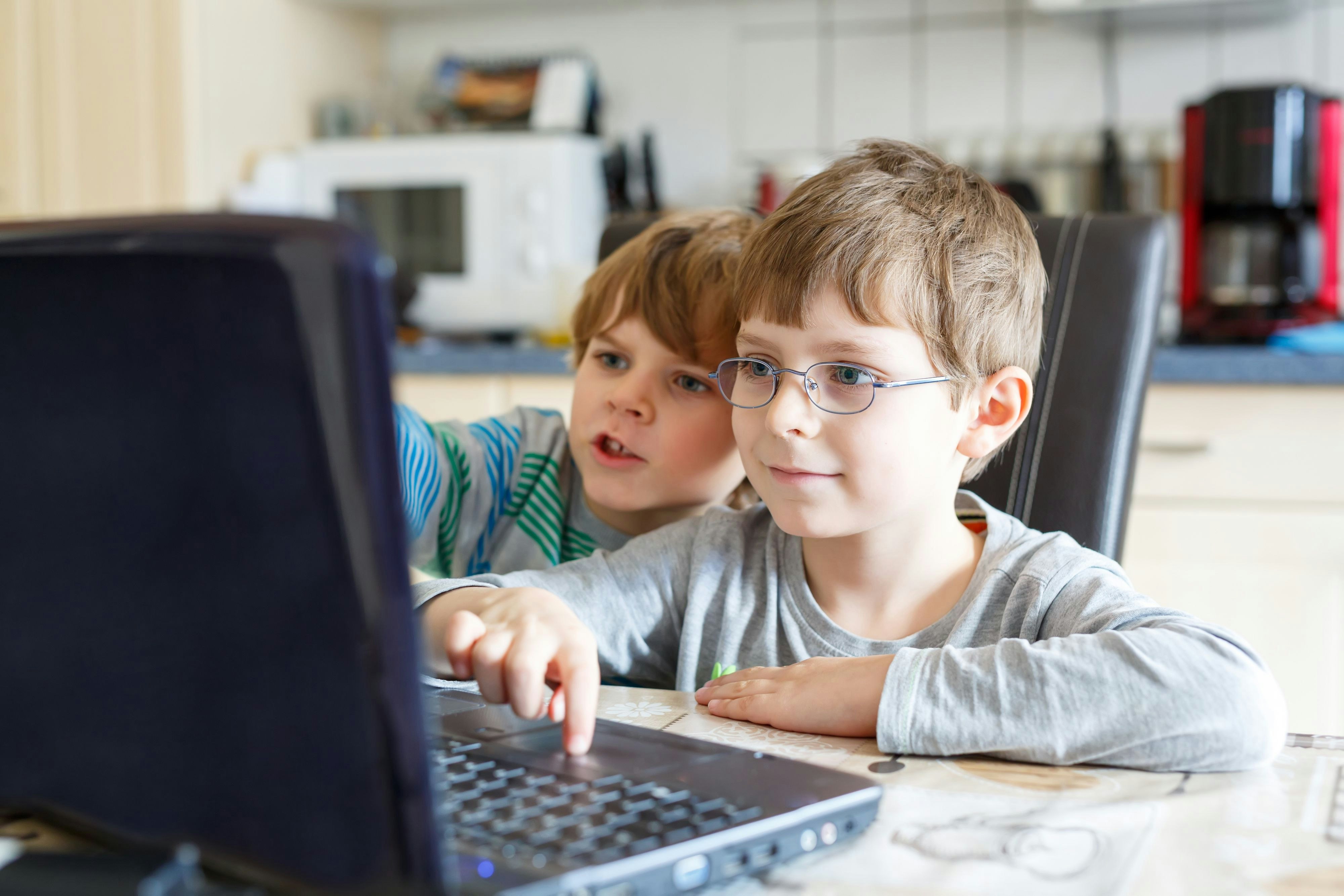 Children on laptop